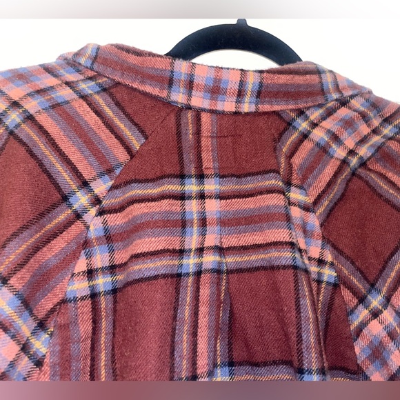 American Eagle maroon flannel - Picture 5 of 6